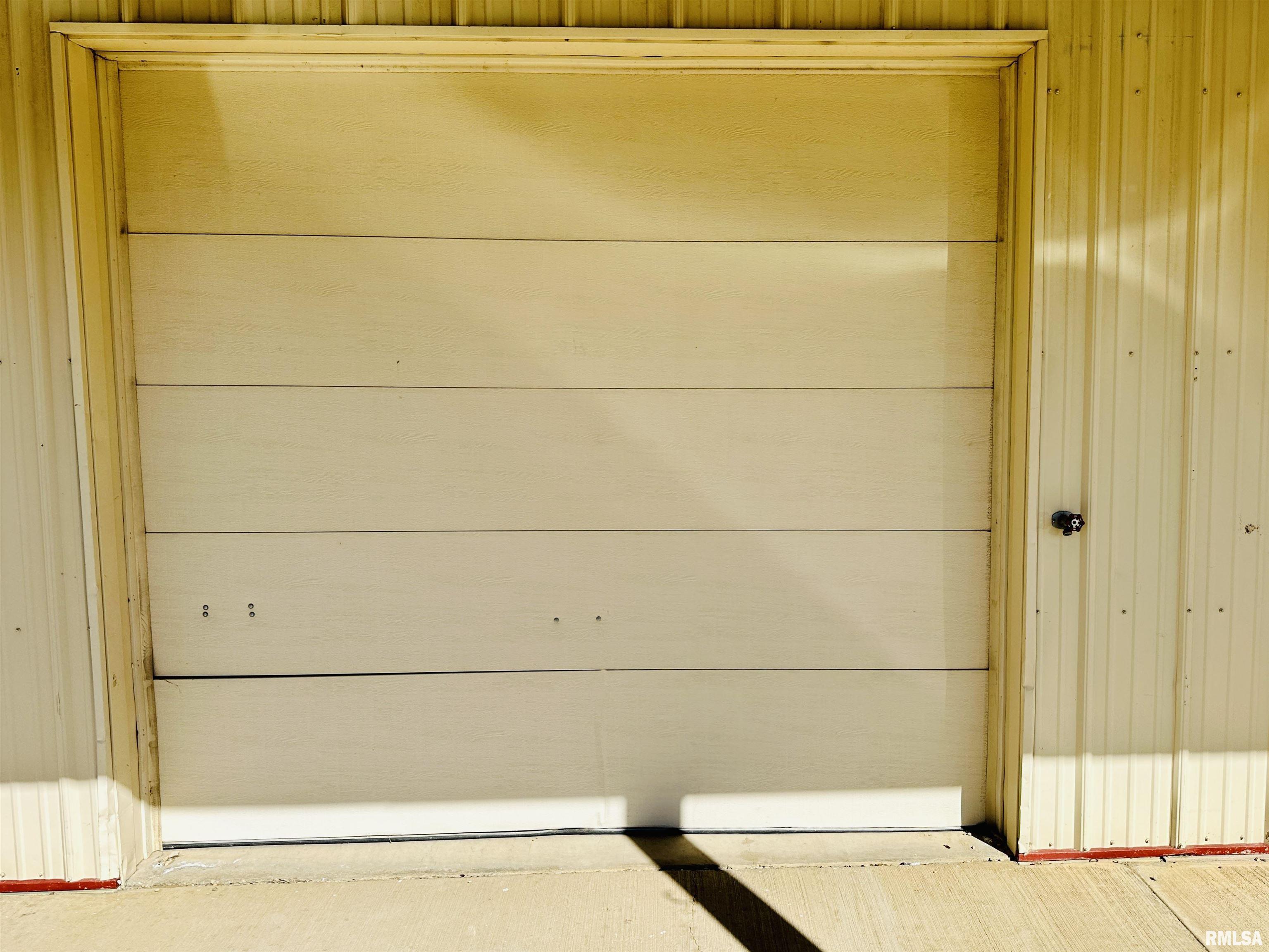 RE/MAX Traders Unlimited Commercial